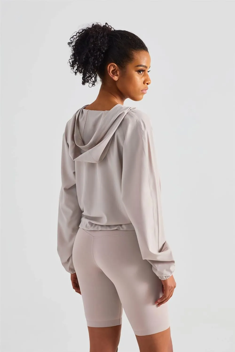 altiland Lightweight Workout Jacket for Women, Cropped Athletic Gym Running Hoodie, UV Protection Half Zip Pullover UPF 50