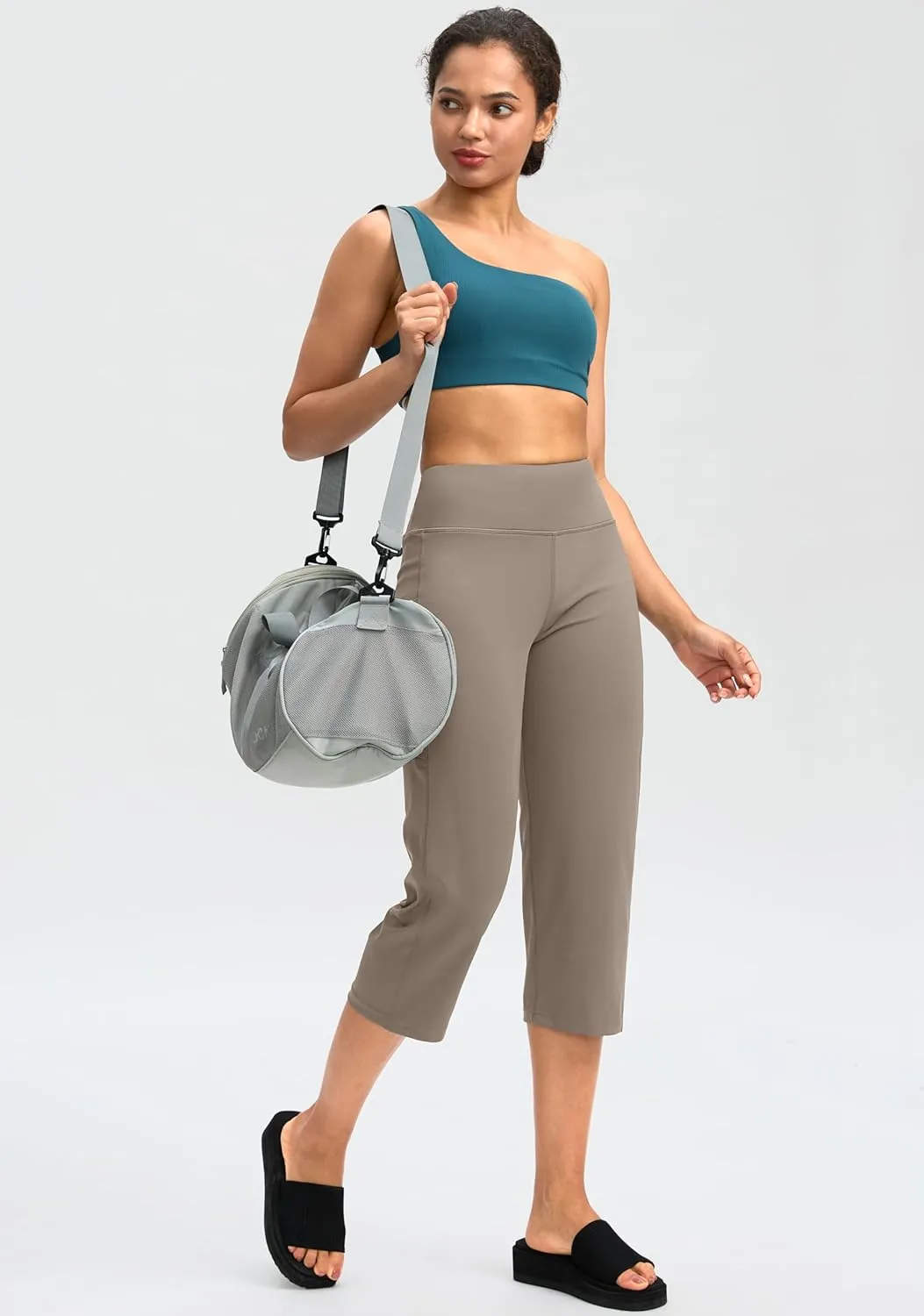 G Gradual Capri Pants for Women High Waist Workout Yoga Pants with Pockets Tummy Control Leggings Crop Straight