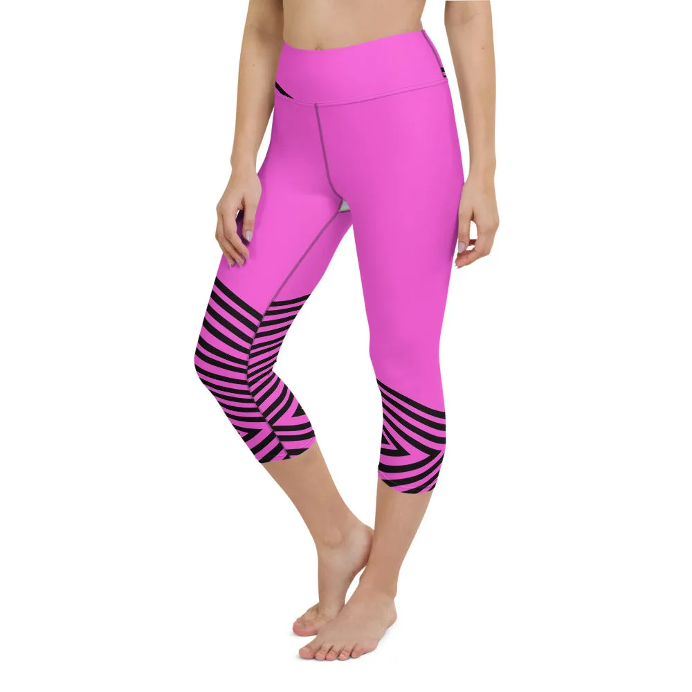 Pink Striped Yoga Capri Leggings, Modern Sporty Women's Capri Tights-Made in USA/EU