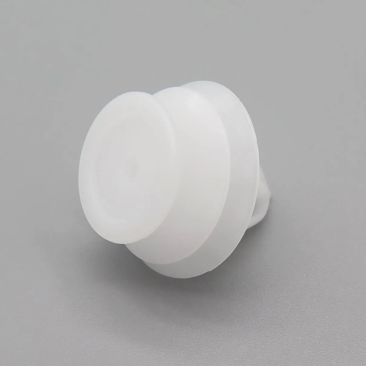 Side Skirt & Trim Moulding Clip, White, Volvo 30648141