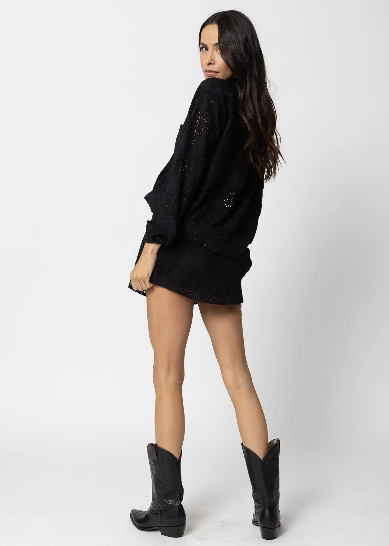 Stillwater The Eyelit Favorite Shirt in Black